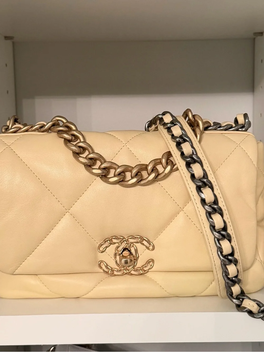 CHANEL 19 Lambskin Shoulder Bag with two tone Chain